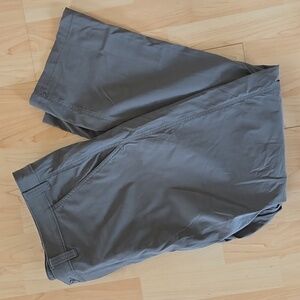 Eddie Bauer men's Travex pants, 40x32, like new